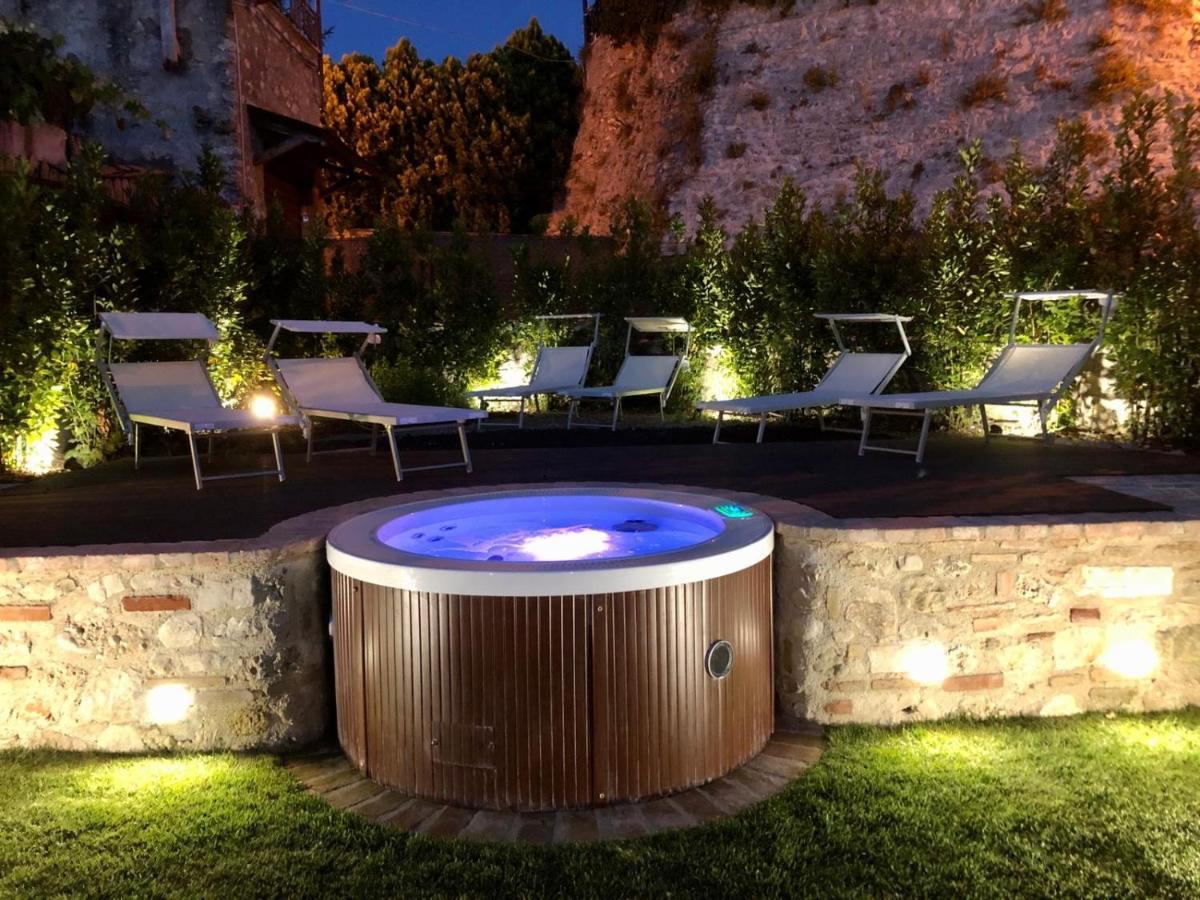 Arenarius Home Resort & Spa Torricella in Sabina Екстер'єр фото