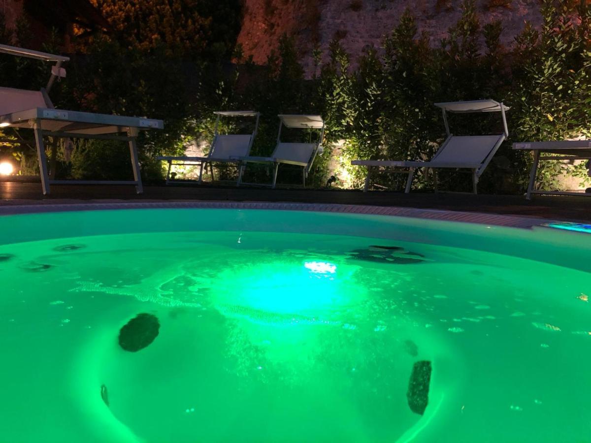 Arenarius Home Resort & Spa Torricella in Sabina Екстер'єр фото